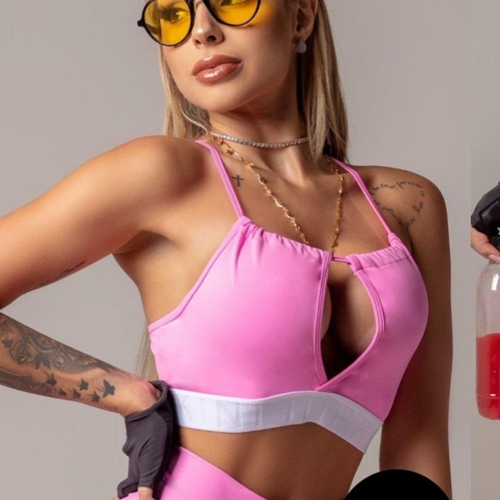 Pink Moisture-Wicking Sports Bra with Elastic Support